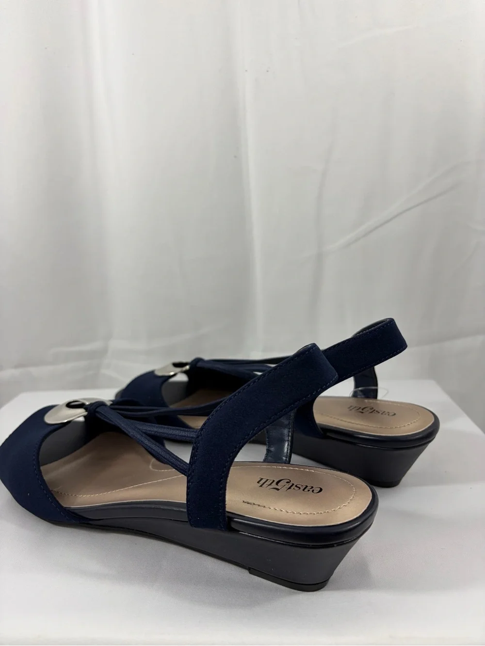 NWT East 5th Women’s Size 9.5 Navy Silver Open-Toe Slingback Sandal
